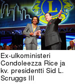 Ex-ulkoministeri Condoleezza Rice ja kv. presidentti Sid L. Scruggs III